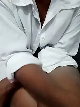 Snapshot of Sexy_sara09 chatting on February 2026 04:54:01 AM Sexy sara09 online show from February 2026 04:54:01 AM