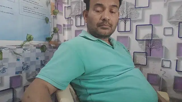 Snapshot of KUMA_500 chatting on February 2026 08:19:02 AM KUMA 500 online show from February 2026 08:19:02 AM