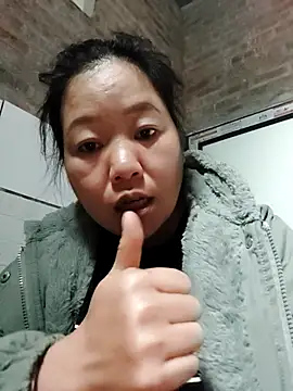 donaaa2 online show from February 2026 01:12:01 AM