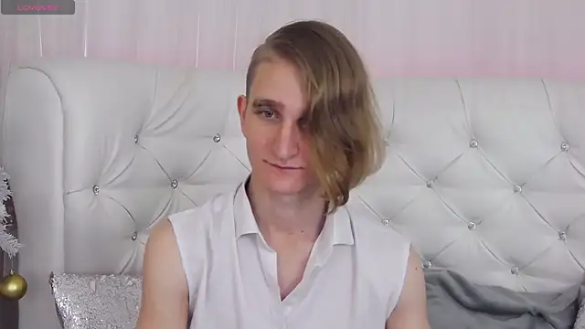 Snapshot of ArnoldRizzo chatting on January 2026 04:15:01 AM ArnoldRizzo online show from January 2026 04:15:01 AM