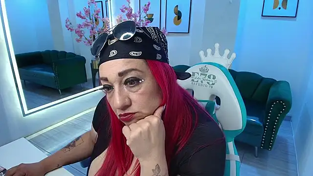 Snapshot of Hannah_andrews chatting on January 2026 07:30:01 PM Hannah andrews online show from January 2026 07:30:01 PM