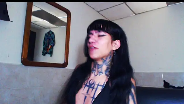 Snapshot of jazmin_wolf chatting on January 2026 12:18:01 PM jazmin wolf online show from January 2026 12:18:01 PM