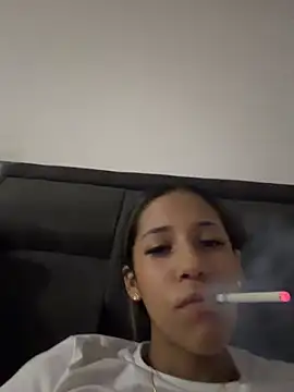 vicky bass  online show from May 2026 11:36:01 PM