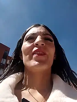 tina2204 online show from February 2026 03:11:02 PM