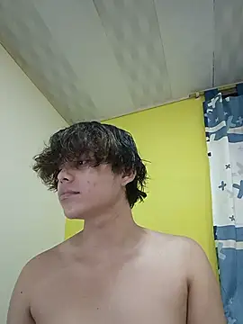 NathaBell online show from February 2026 05:04:01 AM