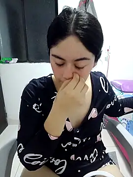 Snapshot of SweetAlbedo chatting on February 2026 03:36:02 AM SweetAlbedo online show from February 2026 03:36:02 AM