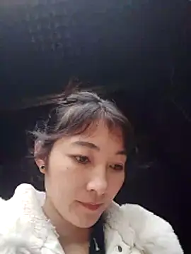 Snapshot of Asami_6868 chatting on February 2026 02:04:02 AM Asami 6868 online show from February 2026 02:04:02 AM