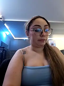 nicol moons online show from March 2026 05:55:02 AM