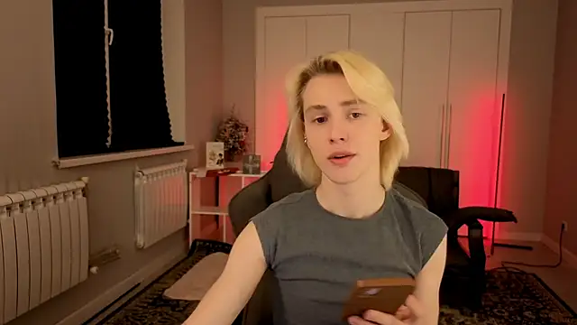 lucidangelok1 online show from March 2026 06:23:02 PM