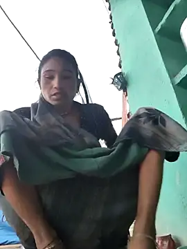 lodhi8080 online show from February 2026 01:24:02 AM