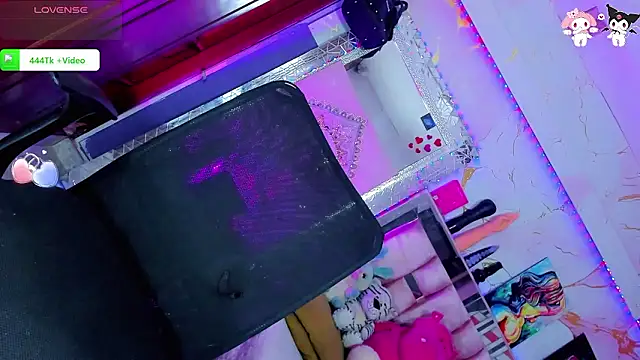 Snapshot of Venus_AidinX chatting on January 2026 04:16:01 AM Venus AidinX online show from January 2026 04:16:01 AM