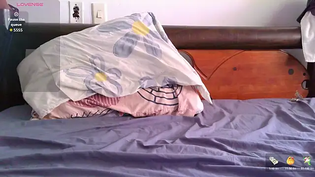 Snapshot of diosa_cristal_ chatting on March 2026 06:11:02 PM diosa cristal online show from March 2026 06:11:02 PM