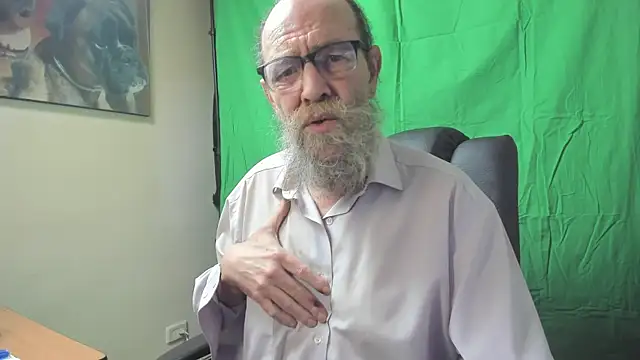 Uncle Hottie online show from February 2026 05:43:02 PM