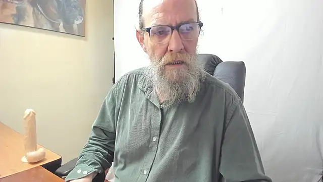 Uncle Hottie online show from March 2026 06:03:01 PM