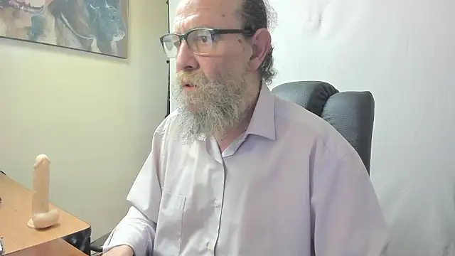 Uncle Hottie online show from March 2026 04:36:01 PM