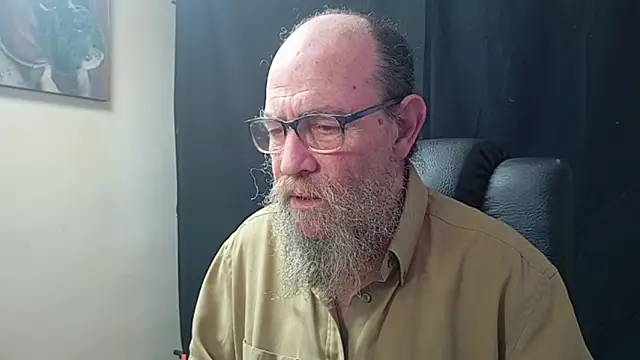 Uncle Hottie online show from April 2026 04:51:01 PM