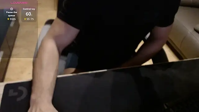 Snapshot of sensualman90 chatting on February 2026 08:56:01 PM sensualman90 online show from February 2026 08:56:01 PM