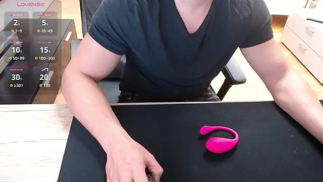 sensualman90 online show from May 2026 03:13:02 AM