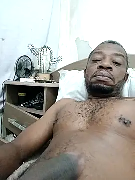 Snapshot of Negaomalinha1 chatting on July 2026 07:55:01 PM Negaomalinha1 online show from July 2026 07:55:01 PM