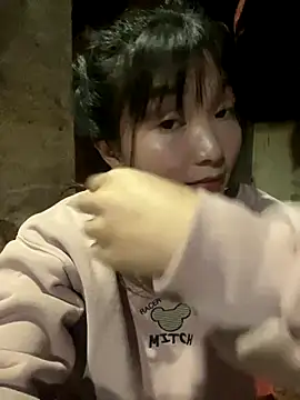 Snapshot of mode-bae chatting on January 2026 02:15:01 AM mode-bae online show from January 2026 02:15:01 AM