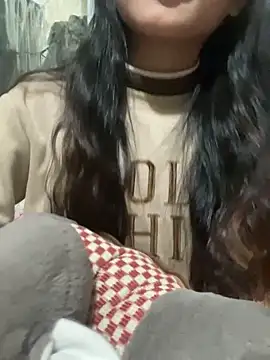 Snapshot of mode-bae chatting on February 2026 02:00:02 PM mode-bae online show from February 2026 02:00:02 PM