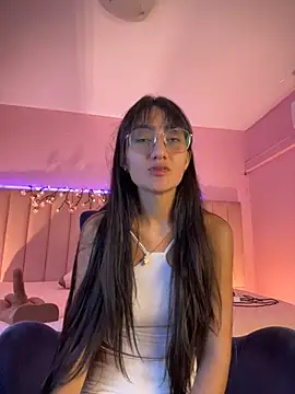 Denightjones online show from July 2026 04:29:01 AM