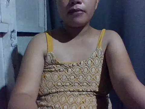 Snapshot of sweetprinces08 chatting on May 2026 11:50:01 AM sweetprinces08 online show from May 2026 11:50:01 AM