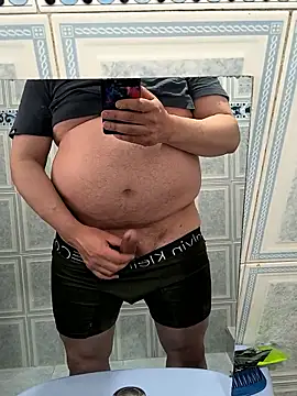 Tubebeermoso online show from January 2026 08:56:01 PM