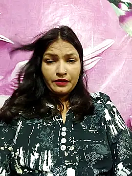 Priyaa 1433 online show from July 2026 05:20:01 PM