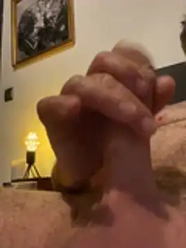 gilou51x online show from July 2026 02:51:02 AM