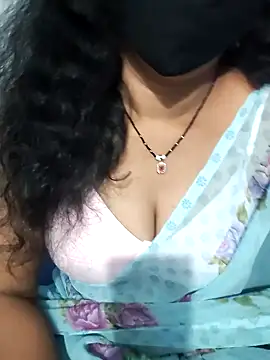 Snapshot of lusy79 chatting on February 2026 04:35:01 PM lusy79 online show from February 2026 04:35:01 PM