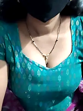 Snapshot of lusy79 chatting on February 2026 09:05:01 AM lusy79 online show from February 2026 09:05:01 AM