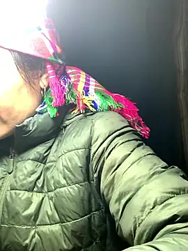 Snapshot of hinicky-0 chatting on January 2026 01:41:01 AM hinicky-0 online show from January 2026 01:41:01 AM