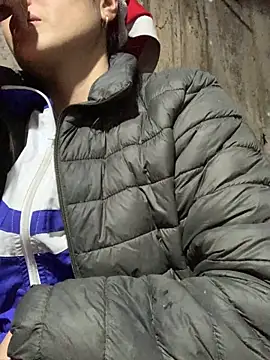 Snapshot of hinicky-0 chatting on February 2026 11:37:02 AM hinicky-0 online show from February 2026 11:37:02 AM