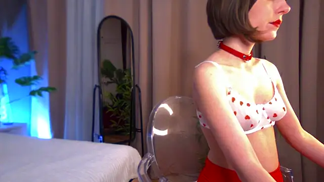 Snapshot of Lil__Fleur chatting on February 2026 09:00:01 PM Lil Fleur online show from February 2026 09:00:01 PM