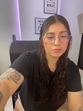 soffmoon online show from February 2026 09:20:02 PM