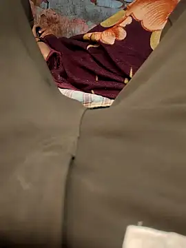 Snapshot of Cupalshow123 chatting on January 2026 09:25:02 AM Cupalshow123 online show from January 2026 09:25:02 AM