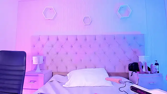 ThaliaBrookss  online show from February 2026 05:39:01 AM