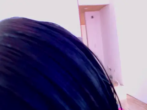 Snapshot of SweetLiamn chatting on January 2026 05:40:01 PM SweetLiamn online show from January 2026 05:40:01 PM