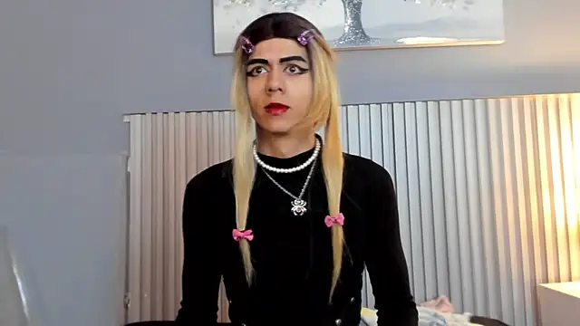 Snapshot of vicky_fant4sy chatting on January 2026 01:57:02 PM vicky fant4sy online show from January 2026 01:57:02 PM