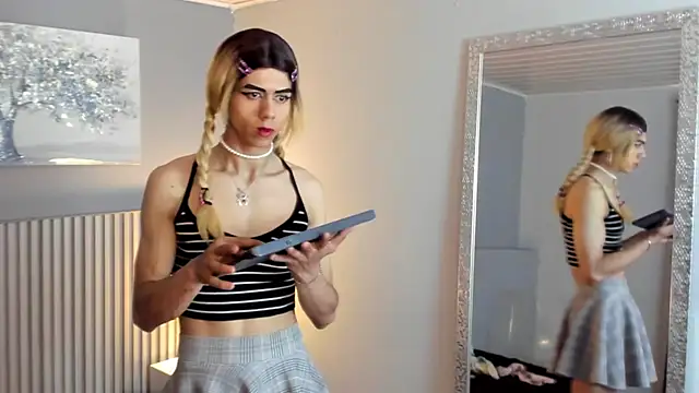 Snapshot of vicky_fant4sy chatting on January 2026 01:02:02 PM vicky fant4sy online show from January 2026 01:02:02 PM