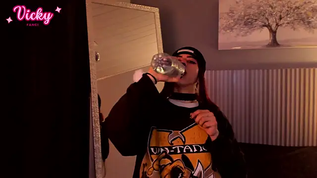 Snapshot of vicky_fant4sy chatting on February 2026 01:26:02 PM vicky fant4sy online show from February 2026 01:26:02 PM