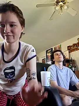 SugarNCinnamon online show from May 2026 07:21:01 PM