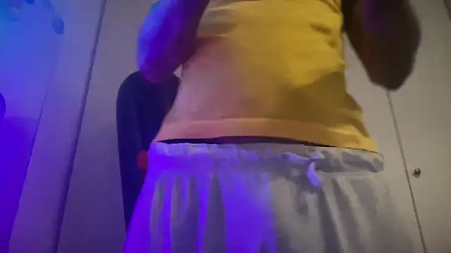 Snapshot of JSYMON chatting on February 2026 08:21:01 AM JSYMON online show from February 2026 08:21:01 AM