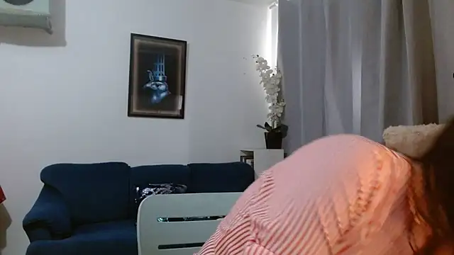 Almaglow  online show from June 2026 05:37:02 PM