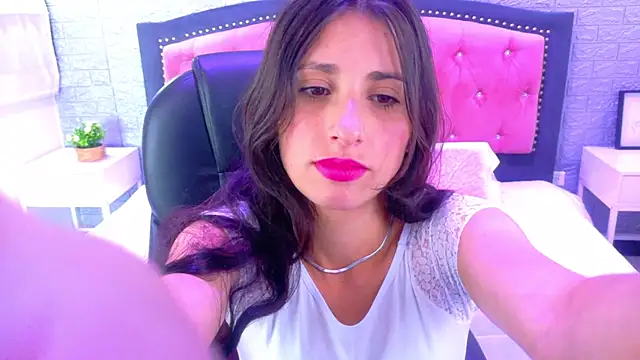 Nicolleth tk online show from January 2026 07:38:02 PM