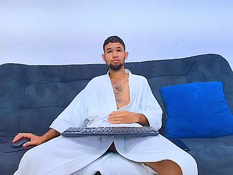 enyel 100 online show from April 2026 06:20:01 PM