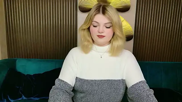 Snapshot of WendyPaige chatting on February 2026 10:44:02 AM WendyPaige online show from February 2026 10:44:02 AM