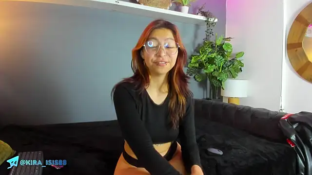 Kira Exe  online show from June 2026 11:38:01 AM