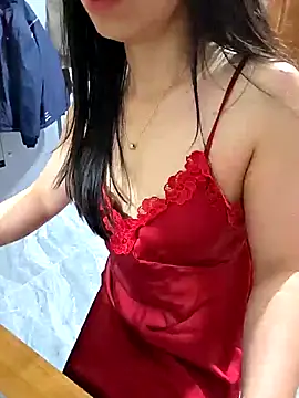 Snapshot of moon_baby99 chatting on February 2026 12:53:01 AM moon baby99 online show from February 2026 12:53:01 AM